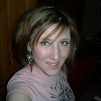 Laury - Couples echangistes à Zuoz Profil de Laury, 42 ans, Couples echangistes à Zuoz (Grisons)